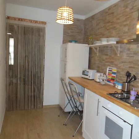 Semesterbostad The House *